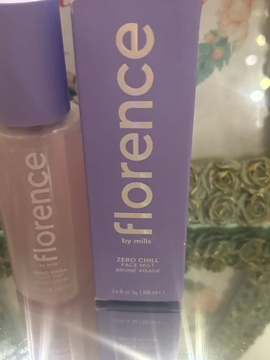 florence by mills Zero Chill Face Mist – Pink - Picture 4 of 5